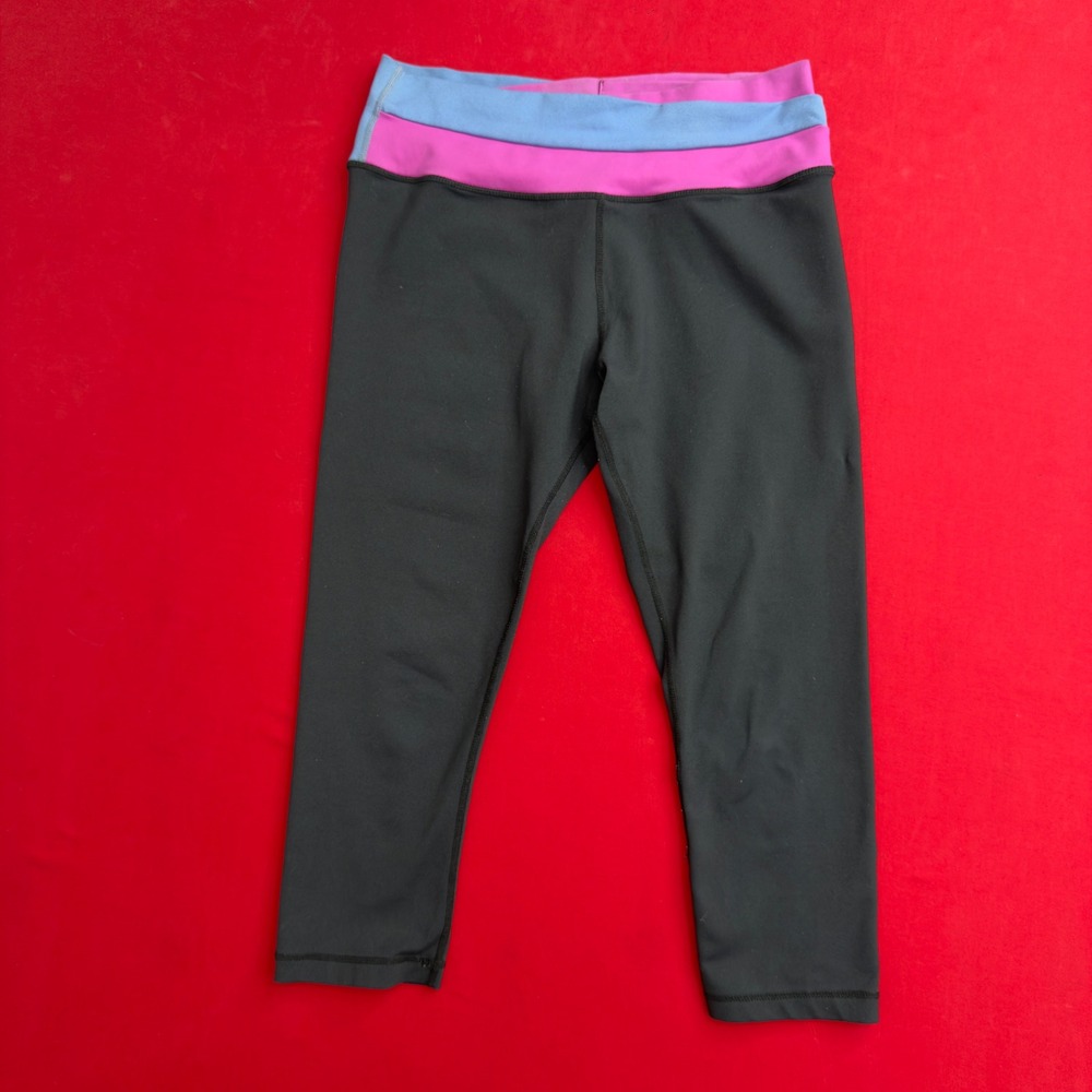 Lululemon Black Cropped Leggings Multi Color‎ Waistband Yoga Pants Women Size 4
